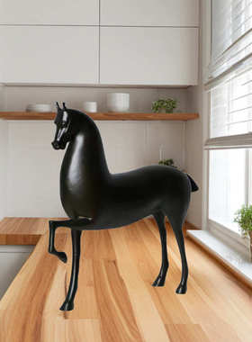 现代简约新中式创意树脂工艺马摆件卧室客厅玄关办公室高端装饰品