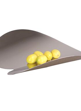 现代轻奢不锈钢果盘售楼处家居桌面茶几收纳心形仿木纹果篓托盘