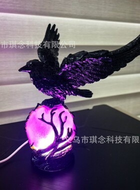 跨境热款欧式小夜灯灯具灯饰书房创意老鹰台灯哥特风渡鸦树脂摆件