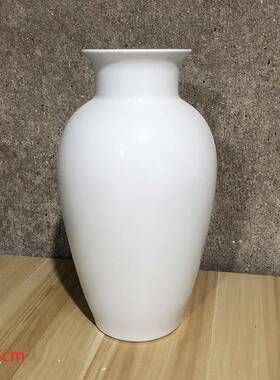 陶瓷花瓶釉上绘画新彩白胎花瓶彷古造型