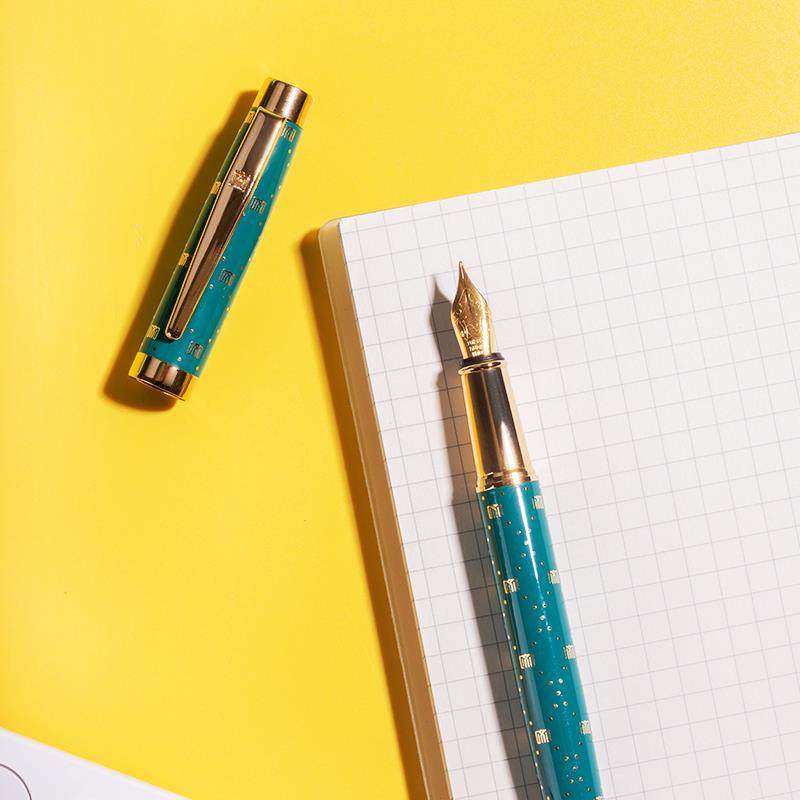 Authentic products are new in the Forbidden City, stroke pen set, business official stationery gift box, commemorative souvenirs office cultural and creative steel gift