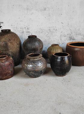怀旧80年代农村老式水缸四耳坛子酒坛各式陶罐覆古装饰展示老物件