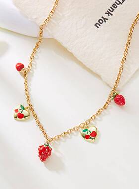 【跨境】2026春季新款清新甜美草莓吊坠项链女可爱田园风颈链