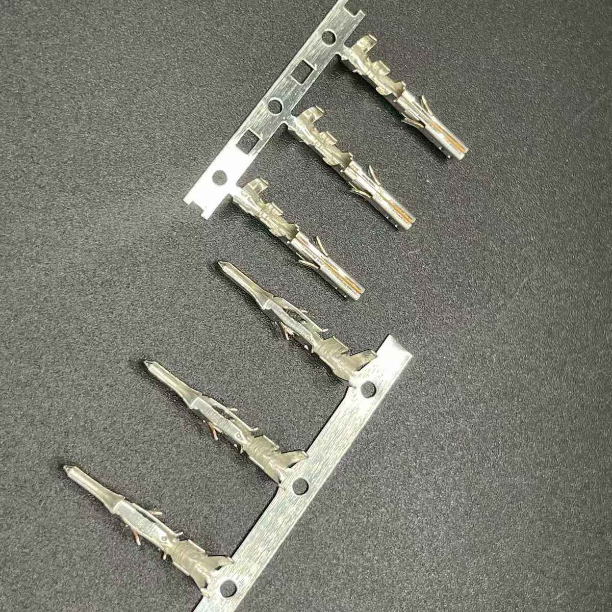 5556/5558公母连带端子4.2MM间距连带接线端子连接器,淘宝优惠券,粉丝福利购,淘宝优惠卷