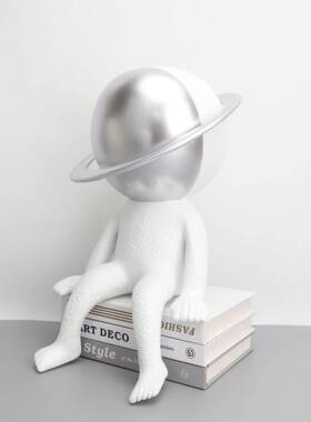 现代软约创意宇航员太空简人树脂件样板房1111民宿家居儿童摆房装