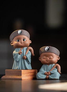 国风可爱小道士摆件紫砂小道长法师模型禅意家居博古架桌面装饰品