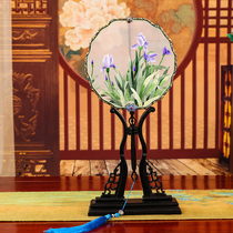 Hand embroidered finished product decoration New real silk Bio-embroidered double-sided embroidered chinlon fan (without shelf)