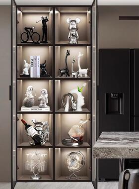 现代简约客厅酒柜装饰品摆件轻奢高档别墅大平层家居玻璃柜工艺礼