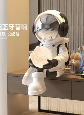 潮玩太空人摆件客厅电视柜地台灯家居饰品太空人装饰乔迁新居礼品