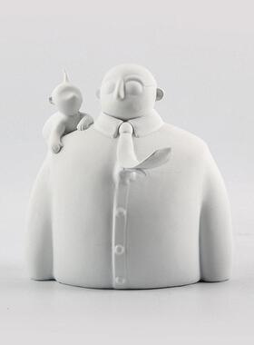极简风人物摆件售楼处样板间儿童房书房艺术父子雕塑书柜玄关饰品