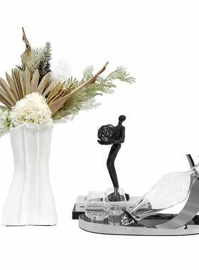 现代轻奢样板房客厅餐厅陶瓷花艺花器摆件组合玻璃酒器不锈钢托盘