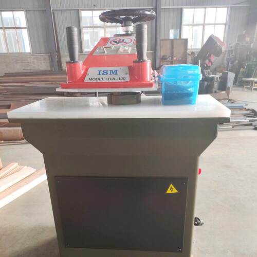 液压摇臂裁断机摆臂下料机平面皮革裁切机冲床定制裁剪机模切机 - 图2