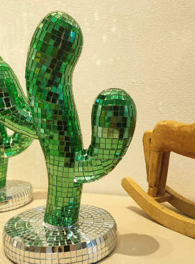 迪斯科球仙人掌玻璃镜面反光摆件室内创意装饰品圣诞节植物摆件