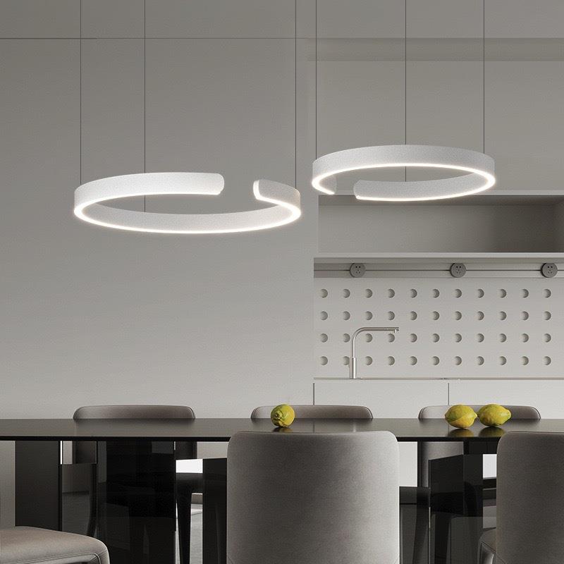 Nordic simple living room chandelier Italian creative light luxury hotel exhibition hall ring ring C-shaped restaurant bar chandelier