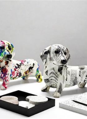 餐边柜装饰品摆件腊肠狗摆件玄关客厅酒柜装饰品办公室桌面树脂工