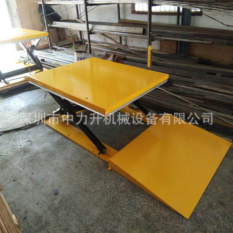 Slope ultra-low lifting platform U-shaped fixed electric lift low-level hydraulic vehicle lifting platform