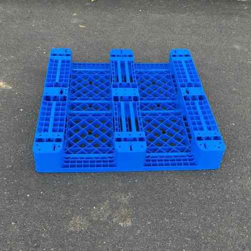 厂家1010网格川字托盘可加8根钢管仓库叉车托盘防潮塑料栈板 - 图0