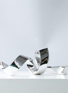 现代简约创意家居几何形飘带雕塑玄关摆件样板房间售楼处软装饰品