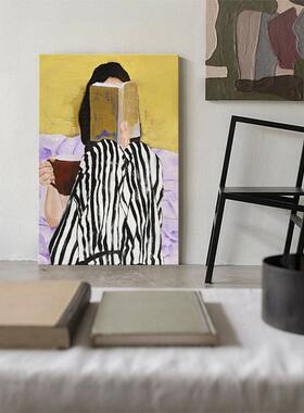 慵懒看书少女客厅装饰画 画玄关人物手绘油画 画卧室北欧挂画 画