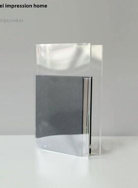 现代轻奢样板间电视壁柜玻璃花器门型大理石软装饰品组合摆件