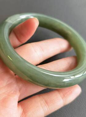 ZB105 天然和田玉手镯 65.99g 内直径59.5mm (附鉴定证书）