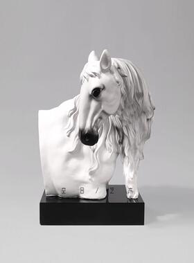 空合白色骏马雕塑摆件样板间售楼部酒店会所客厅书房桌面玄关装饰