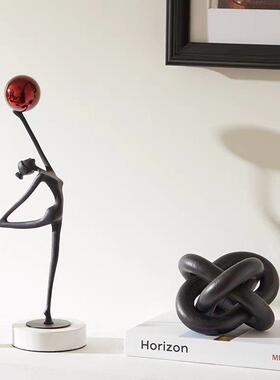 简级感玄关跳舞女孩人物高艺雕术YOX塑摆件家居样约板房电视柜装