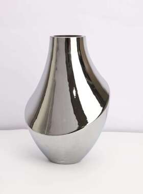创北欧意玻璃电镀银色脖子花器摆歪件样板房办0016公茶几室装饰品