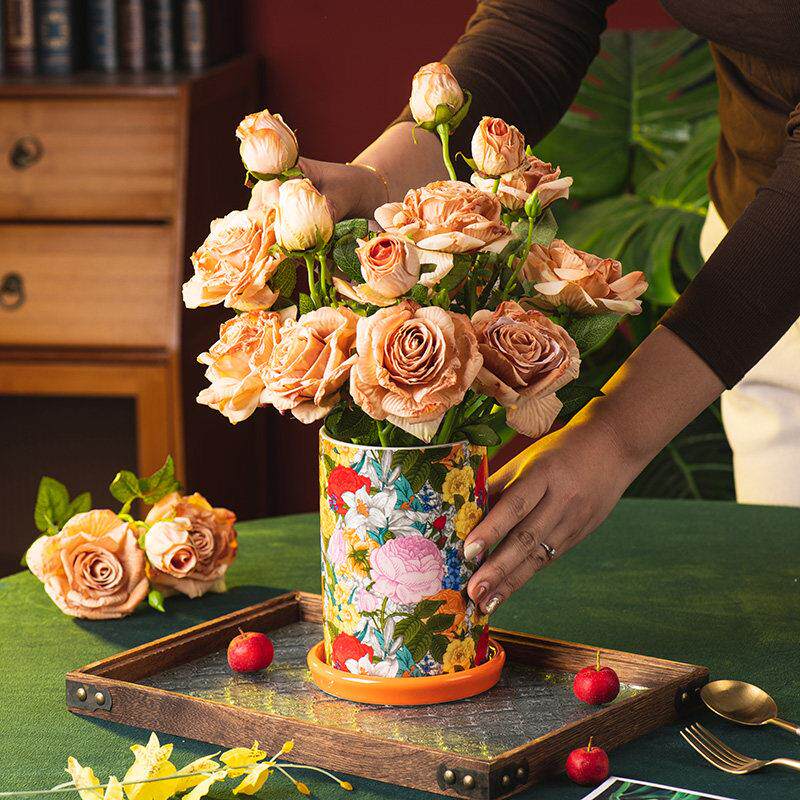 Creative high-grade flower bud ceramic chopstick barrel, light luxury household drain rack, chopstick cage, knife, fork, spoon, tableware storage box