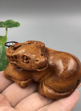 沉水老挝木雕手把件文玩核桃手串十二生肖生肖猪挂件摆件牛