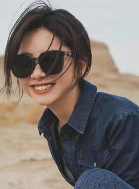 新款墨镜时尚女夏防紫外线男士开车专用高级感遮光太阳镜黑框潮
