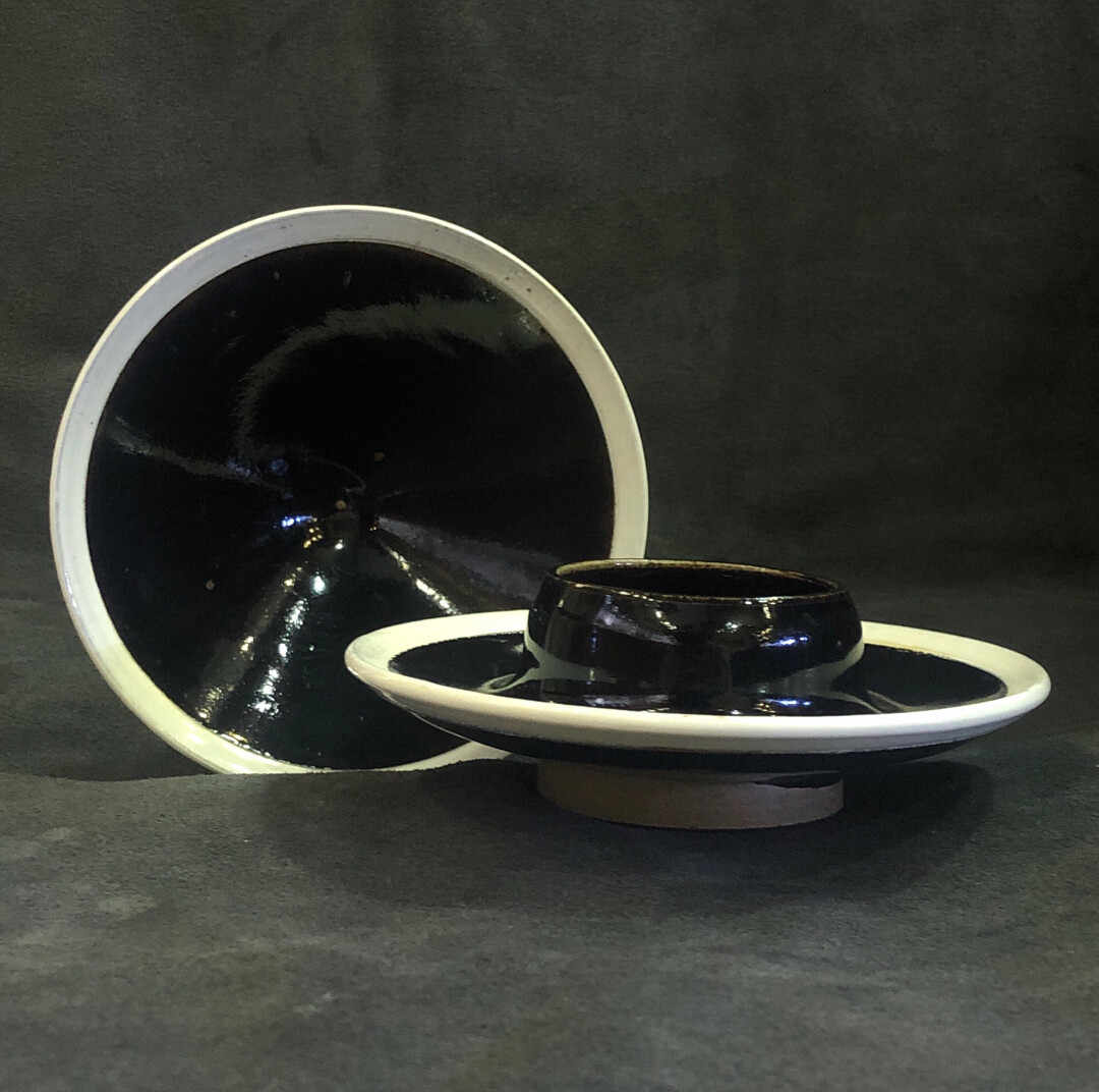 茶道具】祥雲造 黒一閑雲錦茶箱