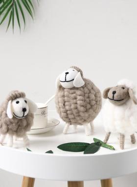 可爱羊ins毛毡羊绵羊摆件创意家居卧室儿童房北欧酒柜装饰品定制