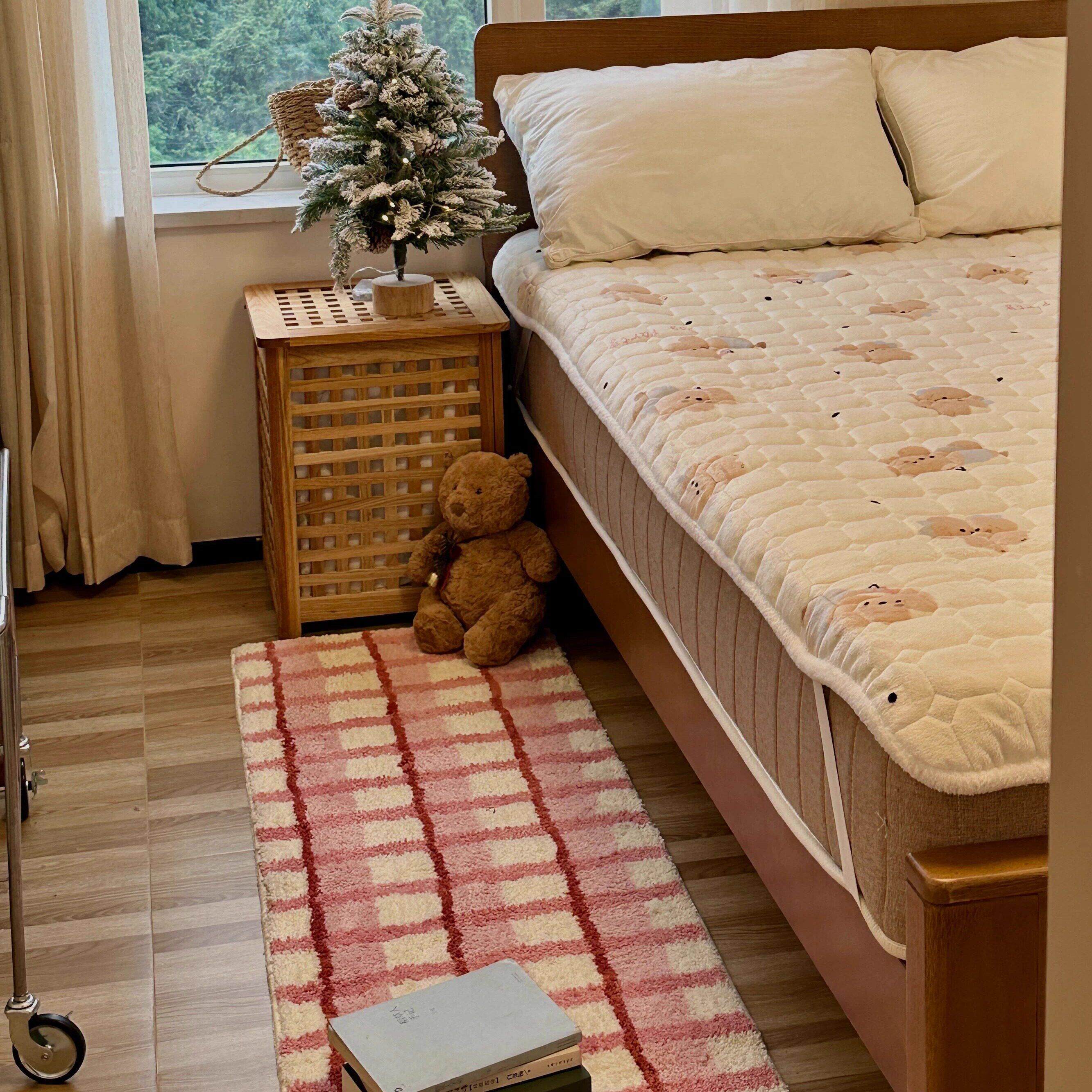 Korean ins style carpet bedroom bedside blanket thick plush living room coffee table floor mat children's room non-slip foot mat