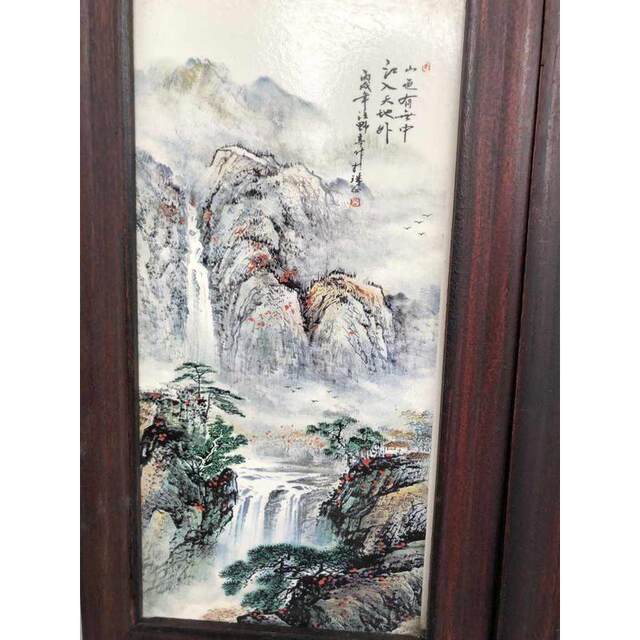 Antiques and miscellaneous handicrafts, mahogany inlaid miscellaneous pieces, old porcelain plates, porcelain paintings, pastel landscapes, four screen hangings