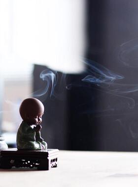 创意家居桌面办公室装饰礼品可爱禅宗小和尚汽车装饰品汽车内饰