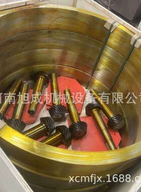 压中速磨粉机橡胶套雷蒙磨粉机磨辊厂家雷蒙磨磨环价格效节能