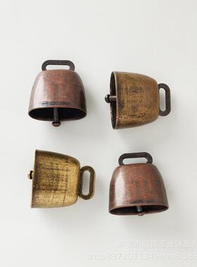工厂直销牛铃铛声音清脆方形超响防走失复古铃铛金属铃铛宠物铃铛