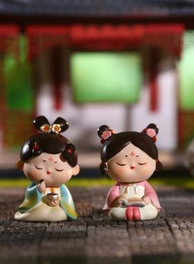 新款国潮唐仕女琴棋书画 画坐姿摇头摆件古风装饰品汽车摆件生日