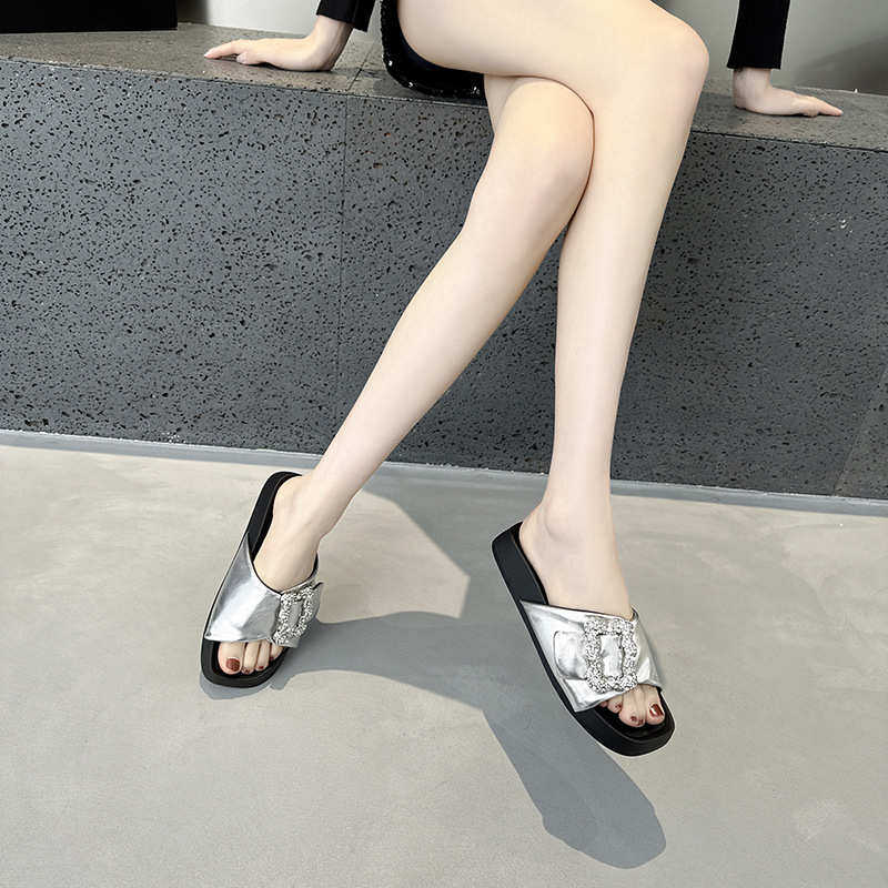 一字拖松糕厚底拖鞋女外穿凉拖休闲凉鞋2025夏季新款水钻扣踩屎感,淘宝优惠券,粉丝福利购,淘宝优惠卷