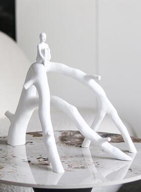 创意隔树抽象人物艺玄术杈摆件入户关断架EQT酒柜客厅电视柜家居