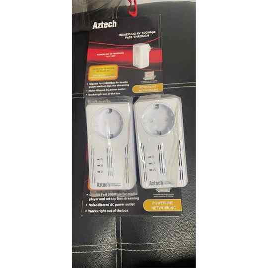 Brand new 200/500 wired power cat set, plug and play, no wiring required, supports IPTV