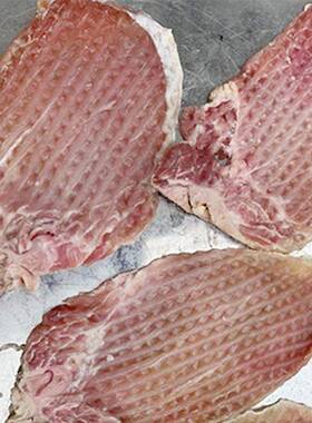 牛羊排带骨断筋机小型台式鲜肉嫩化机猪大扒扎孔松肉机