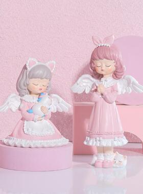 跨境艾薇儿天使女孩摆件家居卧室装饰桌面摆件抱独角兽创意礼物