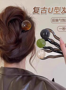 A simple U-shaped hairpin for women, with a vintage and eleg