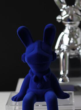 网厅红潮玩艺品小怪兽摆件-工样板间酒店客书房恶小魔桌面软装饰