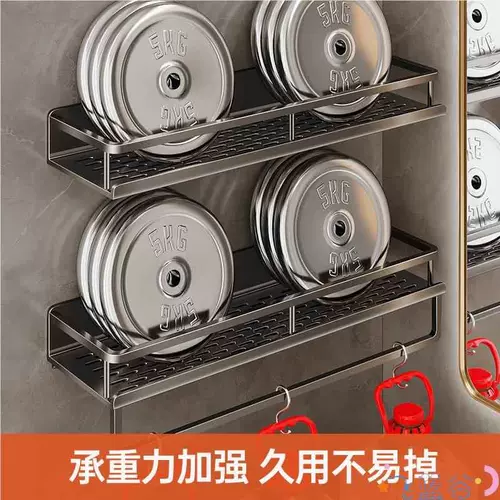 Ванная комната для ванной комнаты не содержит ударов на стене -туалет туалет туалет туалет ванной