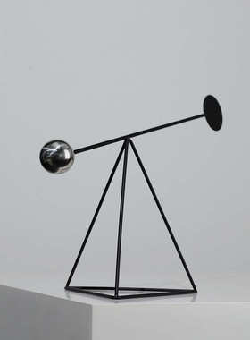 现代简约抽象艺术摆件样板间客厅电视柜酒柜书房小众家居软装饰品