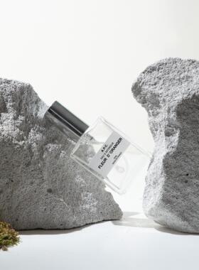 白色石头摄影道具肌理仿真石拍照背景装饰摆饰手工摆件石膏拍照