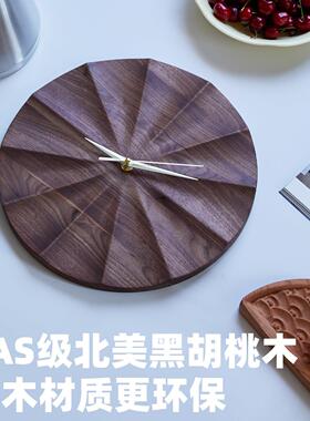 一刻木器实木挂钟黑胡桃木圆形客厅卧室创意简约静音时钟挂表钟表